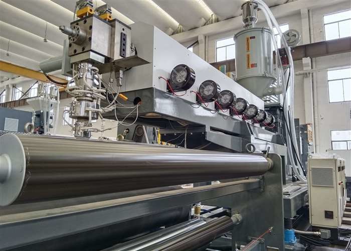 Vermogen 200 - 400 kg/uur Machine voor het lamineren van extrusiecoatings Max. coatingsnelheid 200 M/min